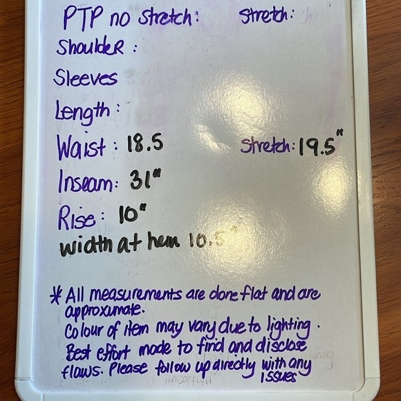 BUM equipment size 16 Missy white flare jeans with zip and embroidered pockets - Picture 7 of 8